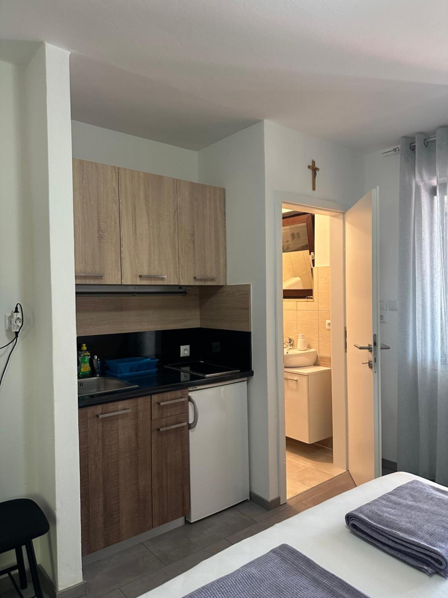 Studio Apartman Stefanija Селце Экстерьер фото