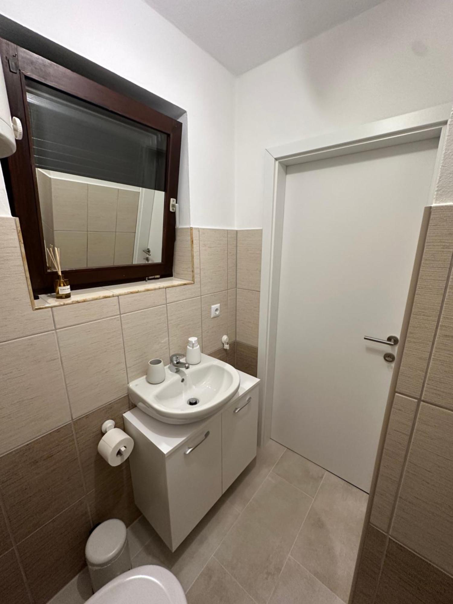 Studio Apartman Stefanija Селце Экстерьер фото